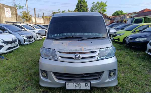 DAIHATSU LUXIO M