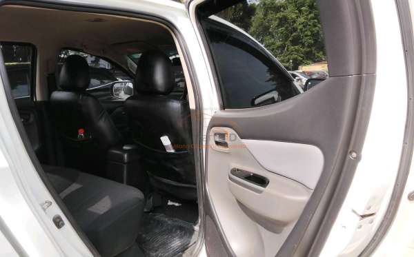 MITSUBISHI DC GLS 4X4