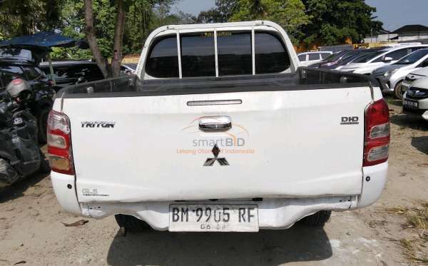 MITSUBISHI DC GLS 4X4