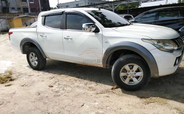 MITSUBISHI DC GLS 4X4