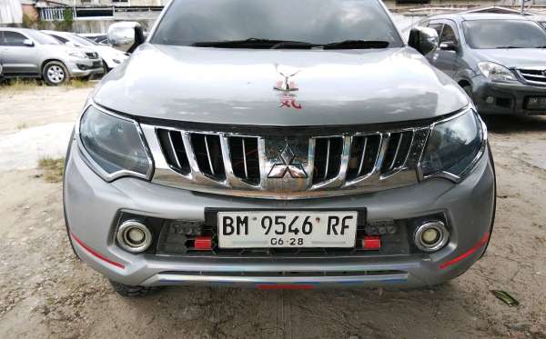 MITSUBISHI DC GLS 4X4