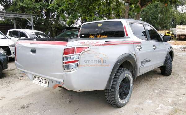 MITSUBISHI DC GLS 4X4