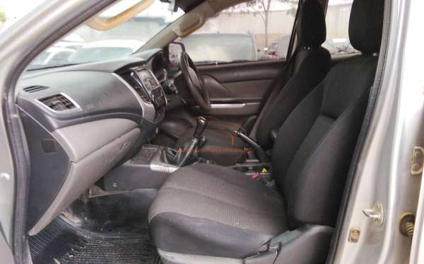 MITSUBISHI DC GLS 4X4