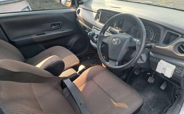 TOYOTA CALYA 1.2 E M/T