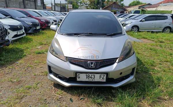 HONDA JAZZ GE8 1.5 E