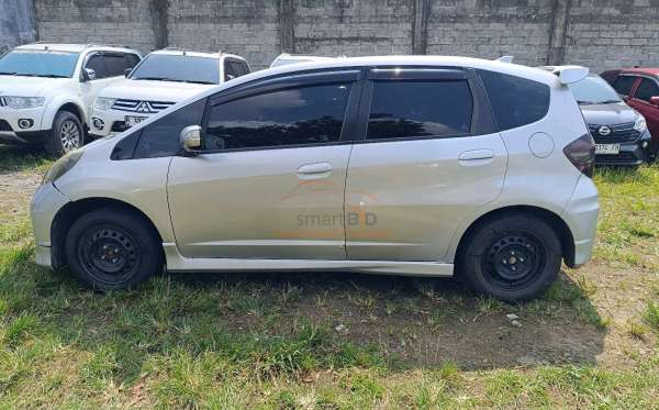 HONDA JAZZ GE8 1.5 E
