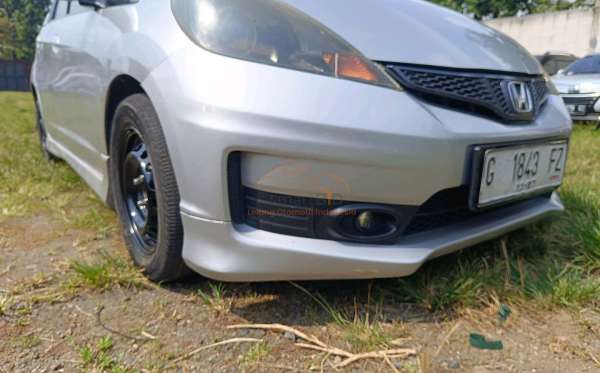 HONDA JAZZ GE8 1.5 E