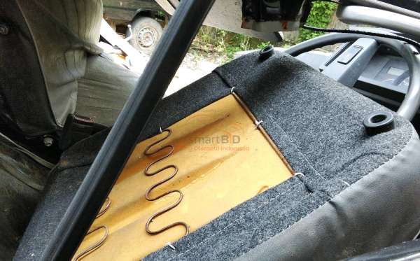 MITSUBISHI L300 PU FB-R (4X2)