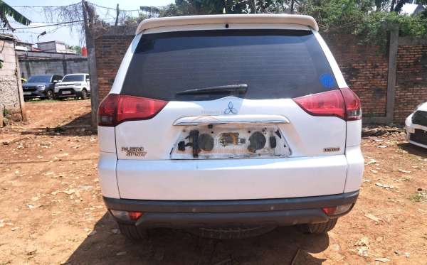MITSUBISHI PAJERO SPORT 2.5 E EXCEED 4X2