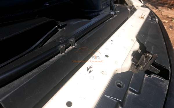 MITSUBISHI PAJERO SPORT 2.5 E EXCEED 4X2