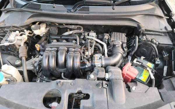 HONDA HRV 1.5L E CVT