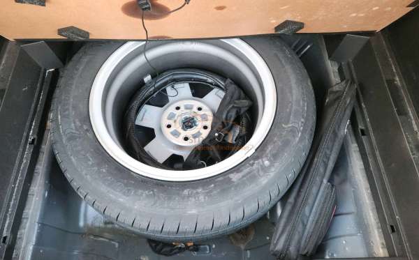 HONDA HRV 1.5L E CVT