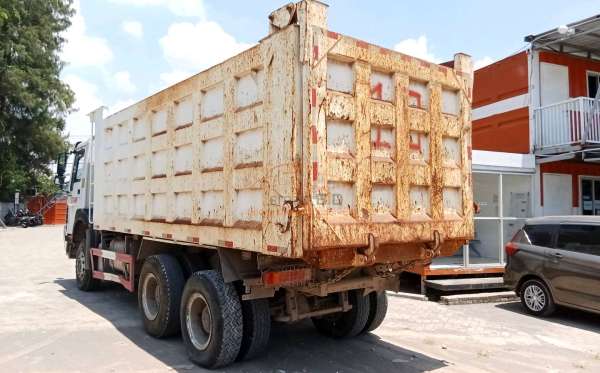 SINOTRUK  SINOTRUCK HOWO