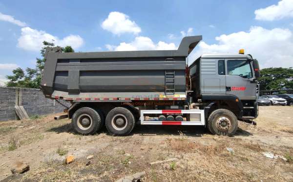 SINOTRUK  SINOTRUCK HOWO