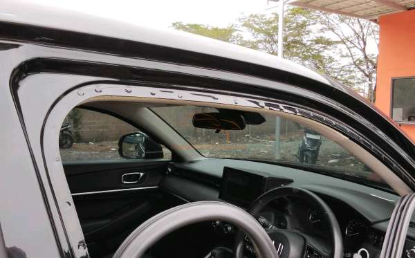 HONDA HRV 1.5L E CVT