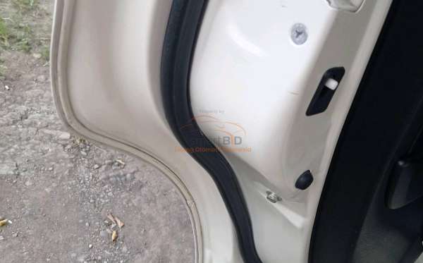 HONDA JAZZ GE8 1.5 E