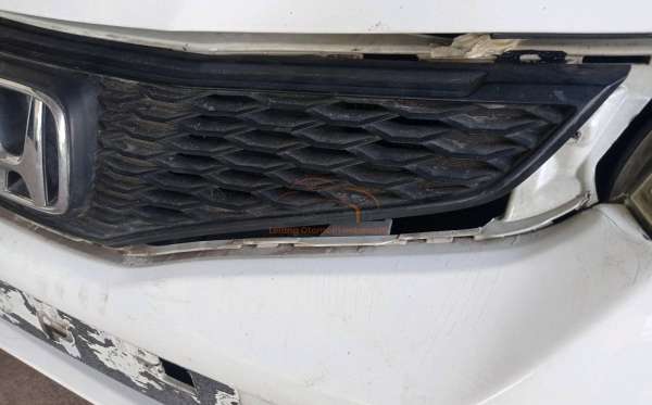 HONDA JAZZ GE8 1.5 E