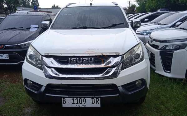 ISUZU MU-X