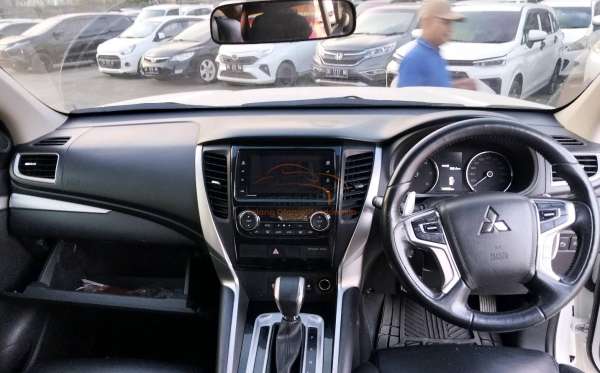 MITSUBISHI PAJERO SPORT 2.4L DAKAR-K (4X2)