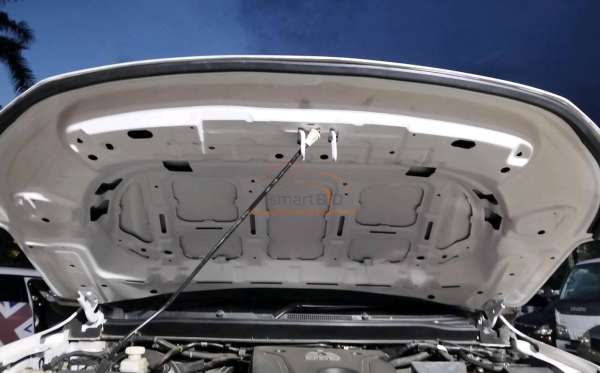 MITSUBISHI PAJERO SPORT 2.4L DAKAR-K (4X2)