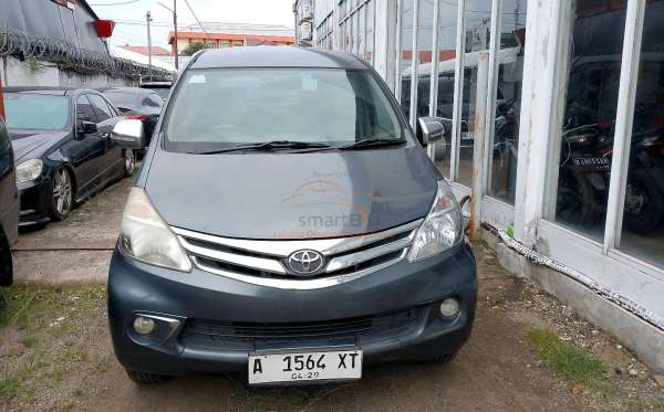 TOYOTA AVANZA G