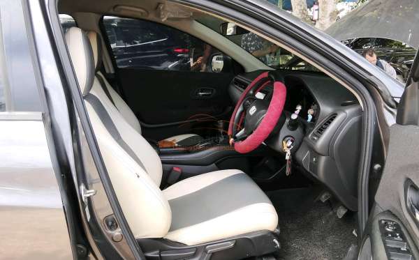 HONDA  HRV  RU1 1.5 S