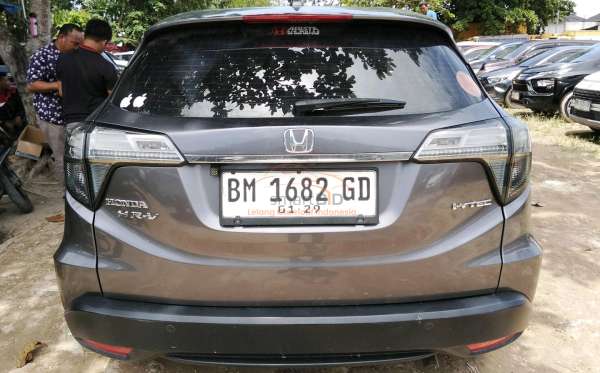 HONDA  HRV  RU1 1.5 S