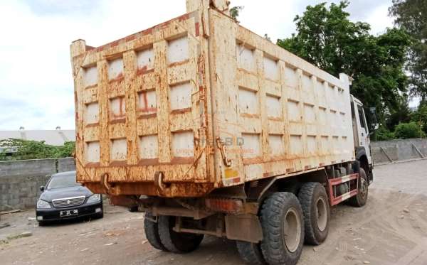 SINOTRUK  SINOTRUCK HOWO