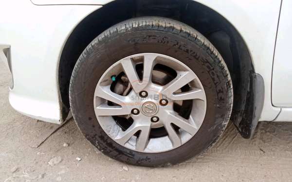 NISSAN GRAND LIVINA XV