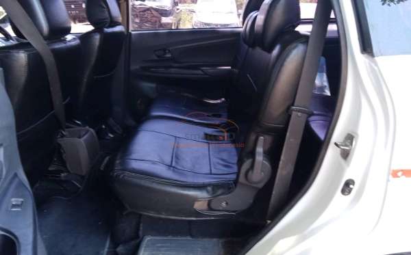 TOYOTA  AVANZA  1.3 TRANSMOVER