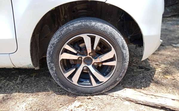 TOYOTA  AVANZA  1.3 TRANSMOVER