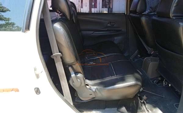 TOYOTA  AVANZA  1.3 TRANSMOVER