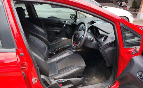 FORD FIESTA 1.5L