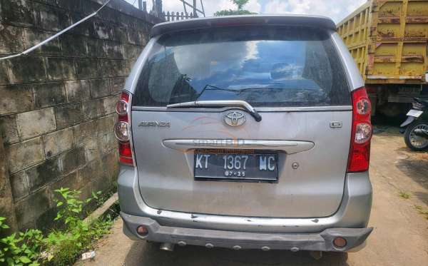 TOYOTA AVANZA 1.3 G