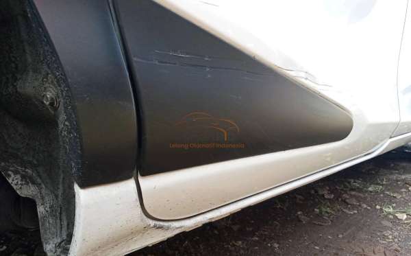 TOYOTA  SIENTA  1.5V