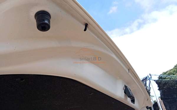 TOYOTA  SIENTA  1.5V