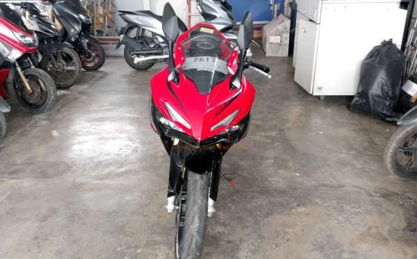 HONDA CBR 150