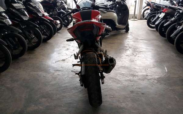 HONDA CBR 150