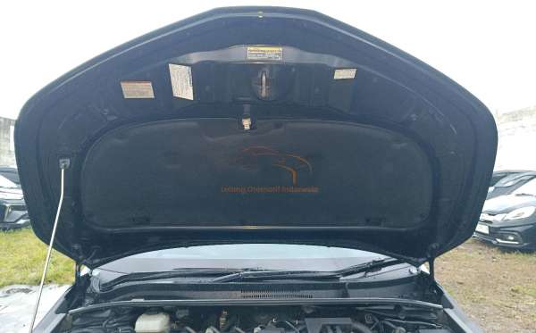 TOYOTA  COROLLA  ALTIS 1.8L HYBRID