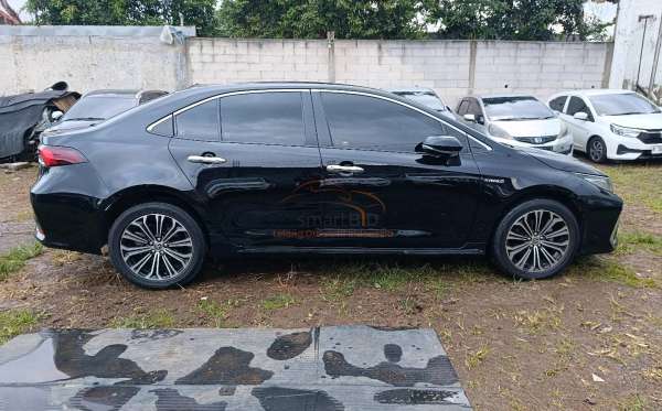 TOYOTA  COROLLA  ALTIS 1.8L HYBRID