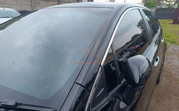 TOYOTA  COROLLA  ALTIS 1.8L HYBRID