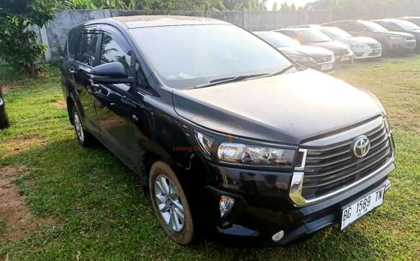 TOYOTA INNOVA G