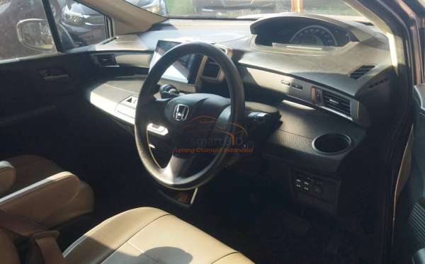 HONDA FREED GB3 1.5 E