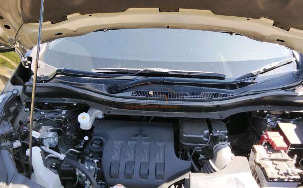 MITSUBISHI  XPANDER  1.5L EXCEED