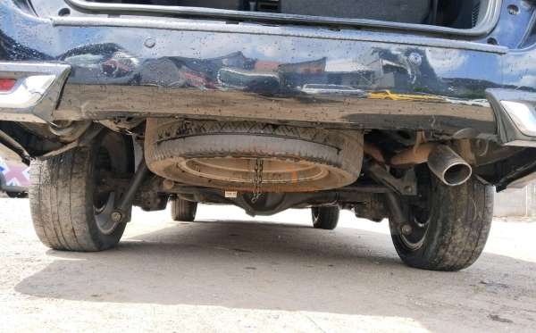 TOYOTA  INNOVA  VENTURER