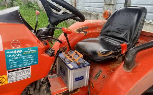KUBOTA L4018 + KRX164