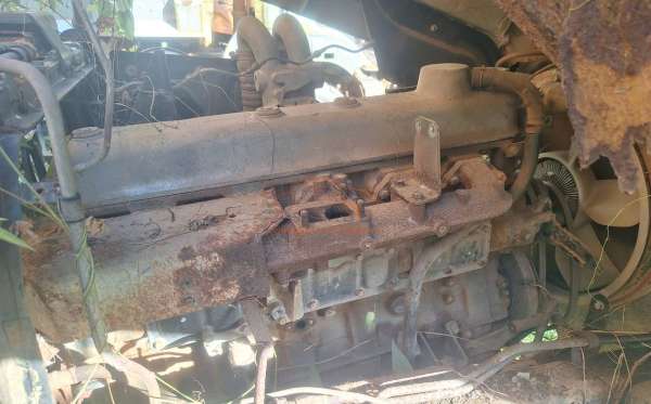 MITSUBISHI FUSO FN 527 ML (6×4) M/T