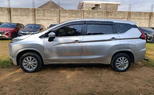 MITSUBISHI XPANDER GLS