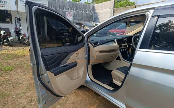 MITSUBISHI XPANDER GLS