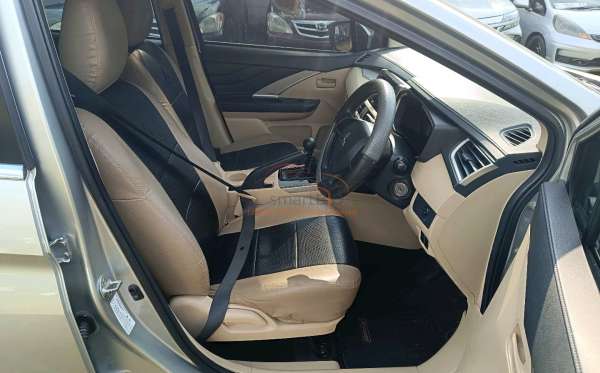 MITSUBISHI XPANDER GLS